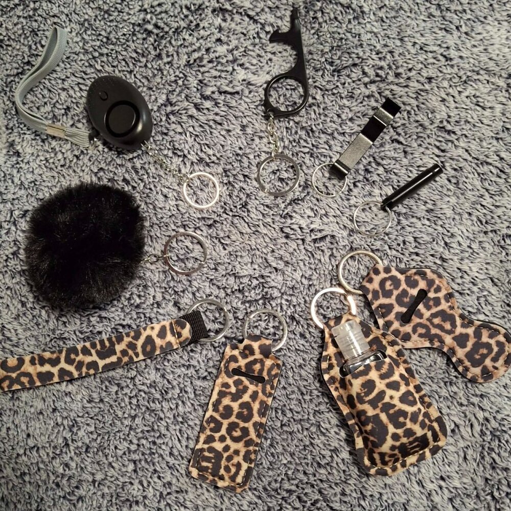 9 Pc Leopard Print Safety Keychain w/Alarm